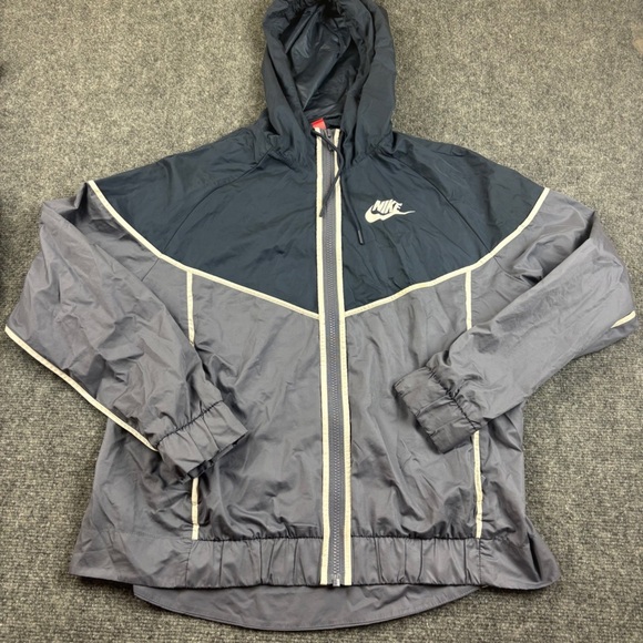 NIKE Women’s WindRunner Blue hooded Jacket size: Large - Picture 1 of 11